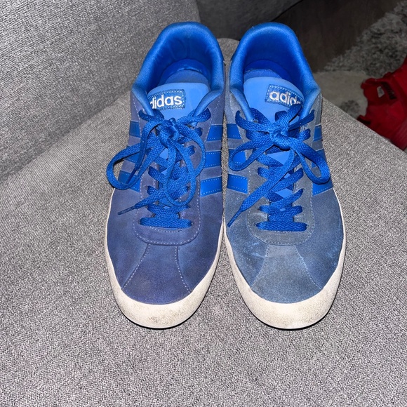 Adidas Blue on Blue Rubber Soul Classic 3-stripe Sneakers. Size 11 - Picture 6 of 6